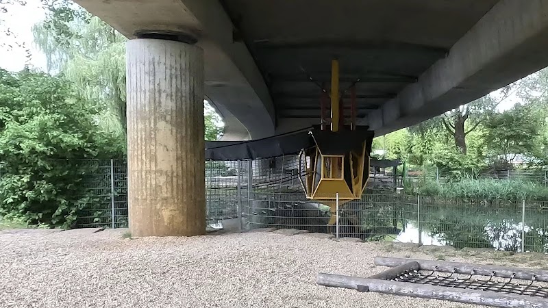 Kletterbrücke über die Brenz