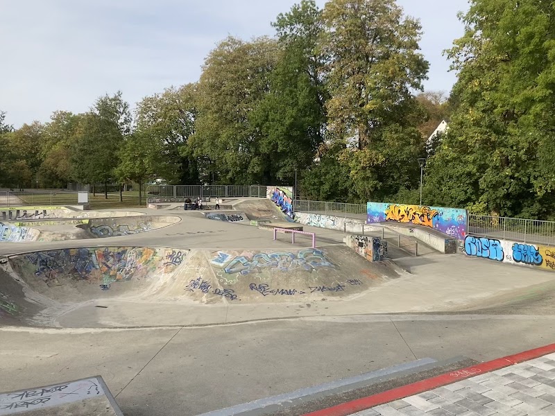 Skaterplatz beim Brenzpark