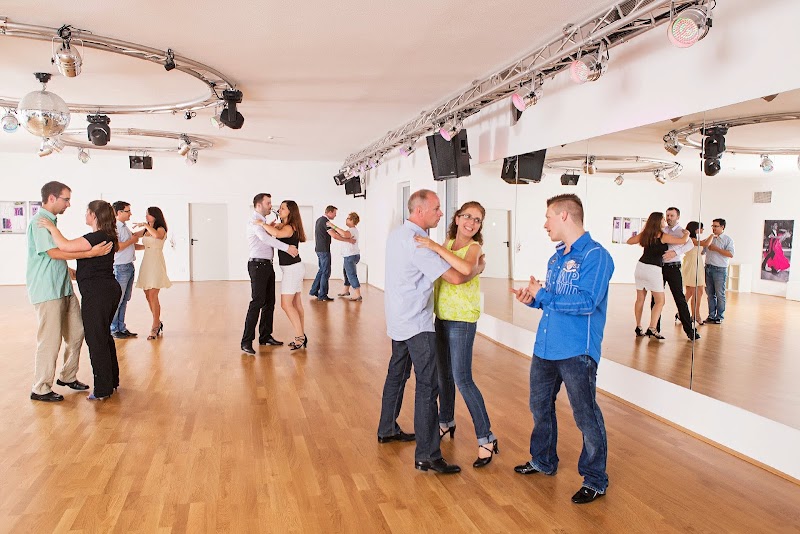 ADTV Tanzschule move club