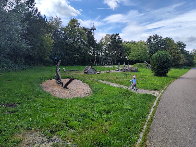 Kinderspielplatz-Am-Hohen-Rain
