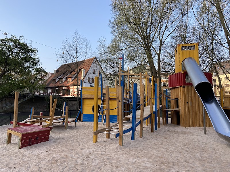 Spielplatz Lautenberg Kleine Blauinsel