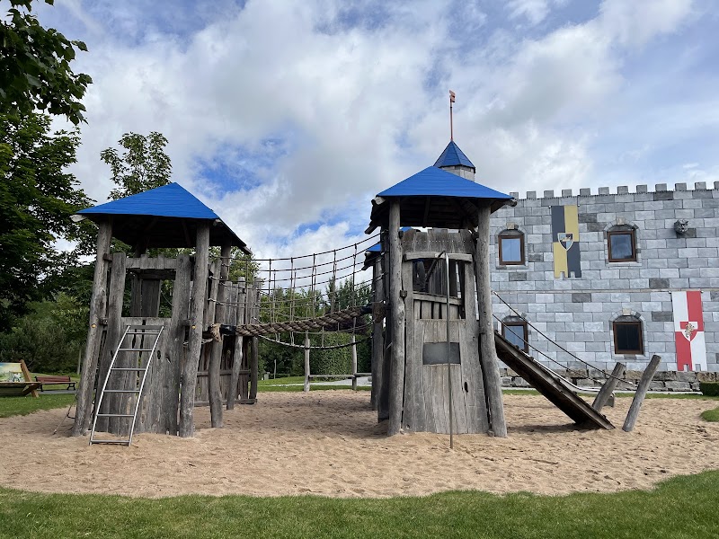 Spielplatz Blaue Kletterburg