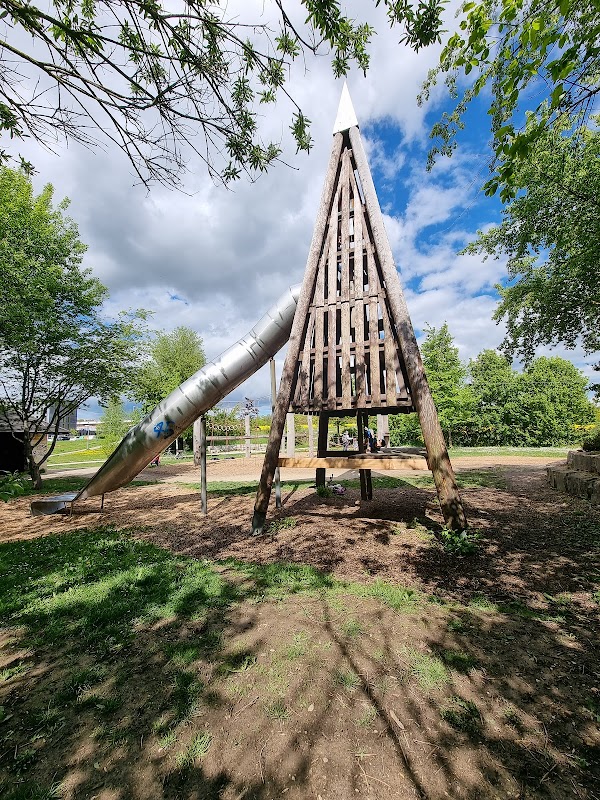 Abenteuerspielplatz "Oberberghof"