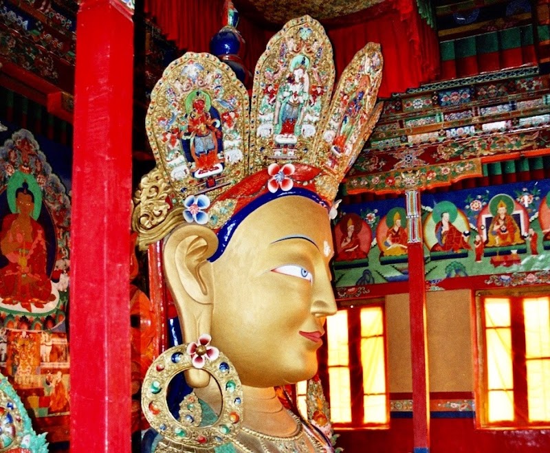 Maitreya Yoga Schule